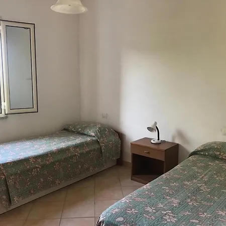 Appartamenti In Zona Tranquilla E Comoda Per Raggiungere Tutte Le Spiagge Della Costa Apartmán